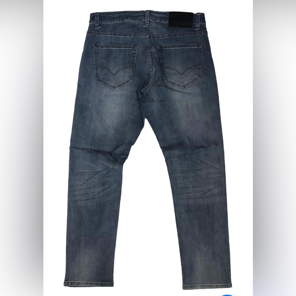 Royal Blue Athletic Stretch Jean

Color: Vintage